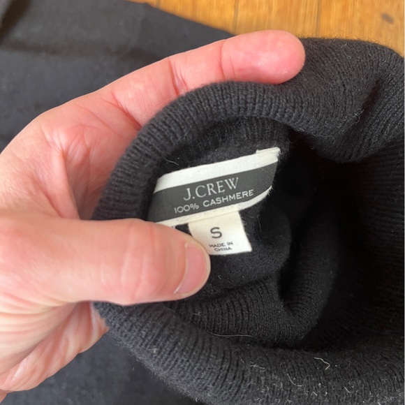 Black Cashmere Turtleneck - Picture 2 of 2